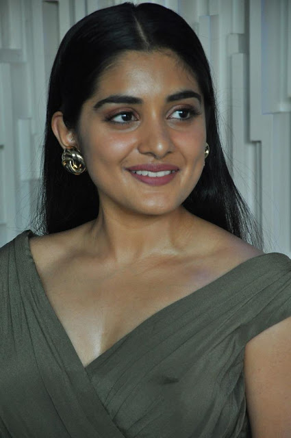 Nivetha Thomas In Green Gown At Telugu Movie Grand Success Meet 64